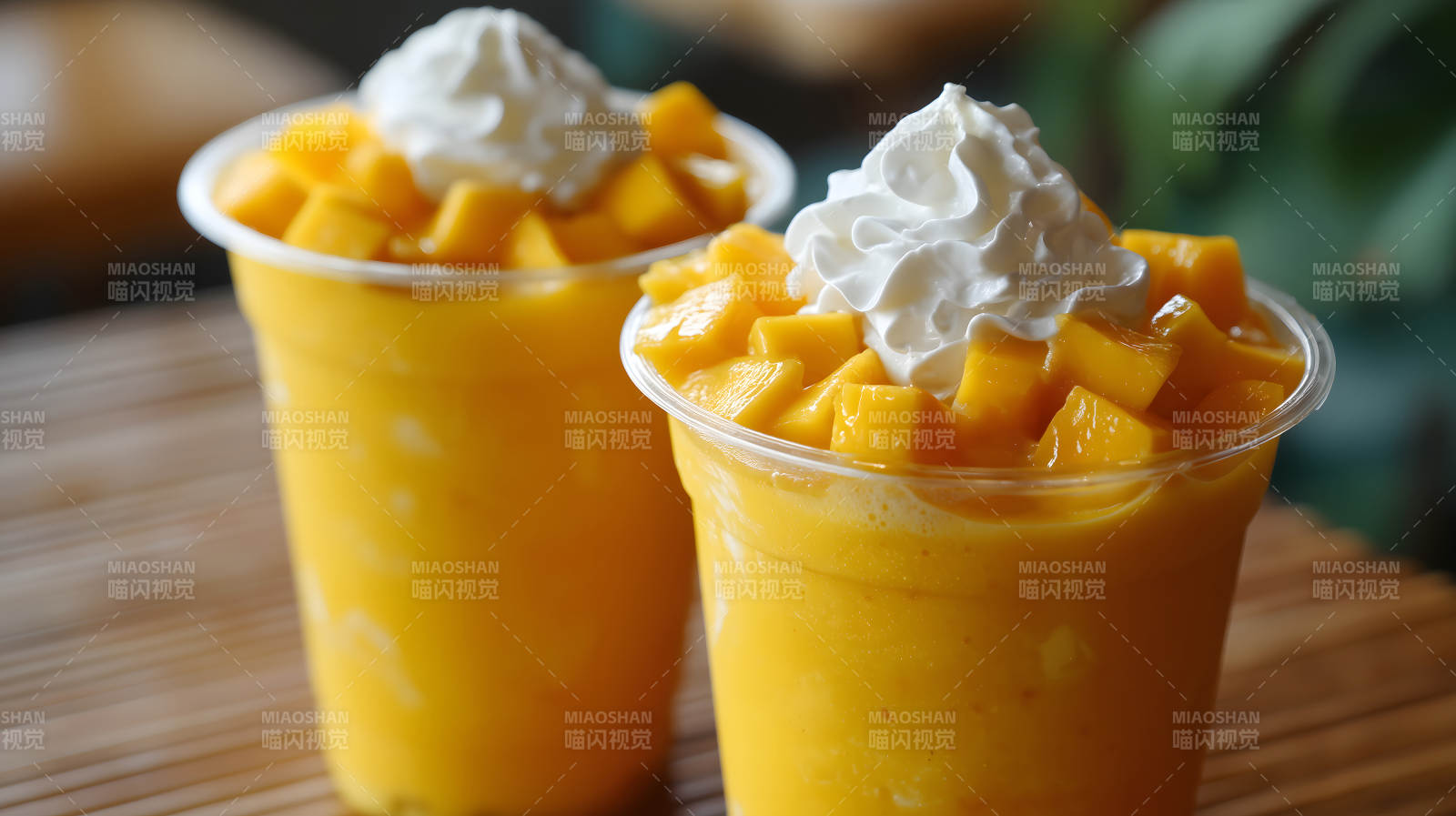 芒果冰沙配奶油-图片