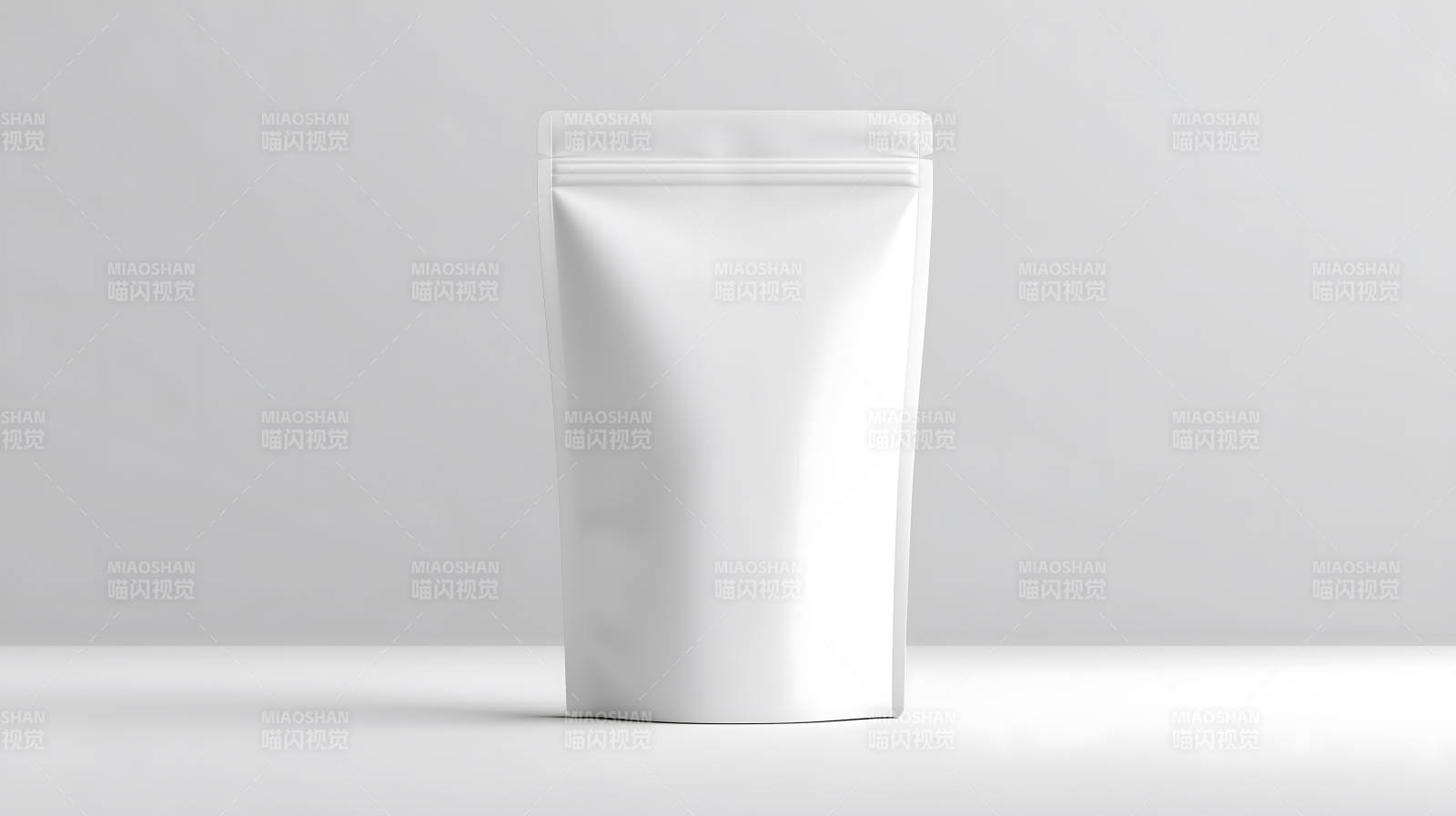 純白色包裝袋特寫靜物圖片-圖片