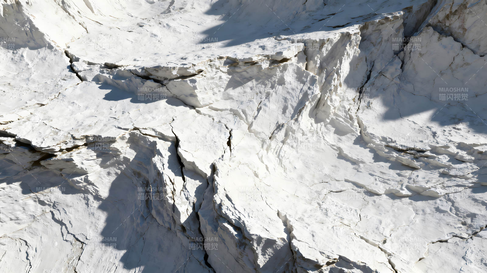 白色巖石紋理細節-圖片