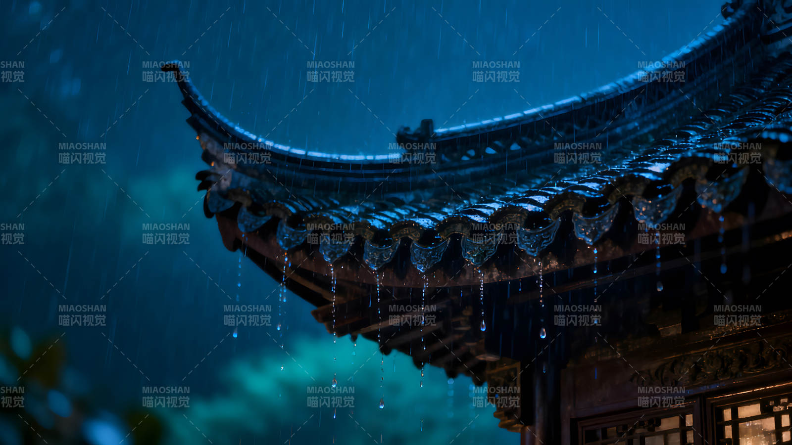 雨中飛檐滴水意境悠遠-圖片