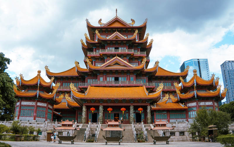 宏偉的中式古建筑-攝影圖