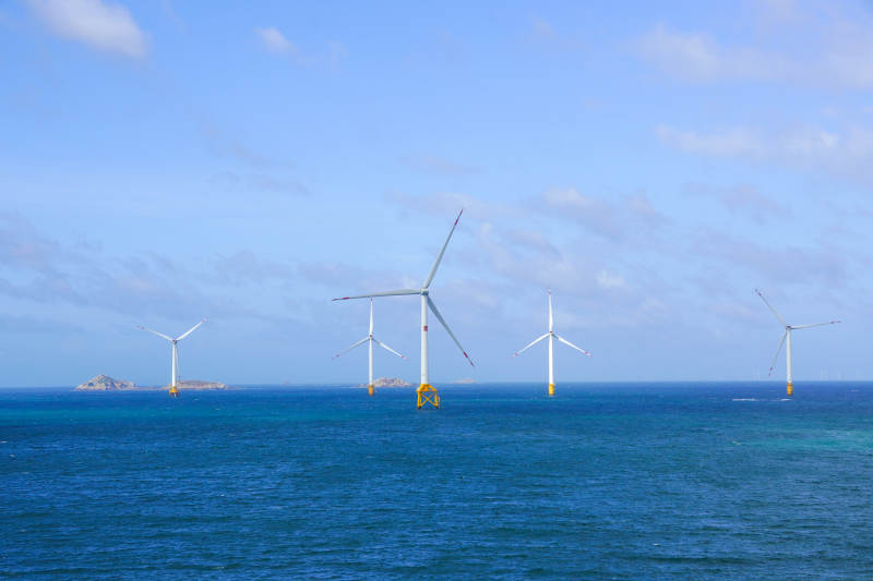 海上风力发电场图片