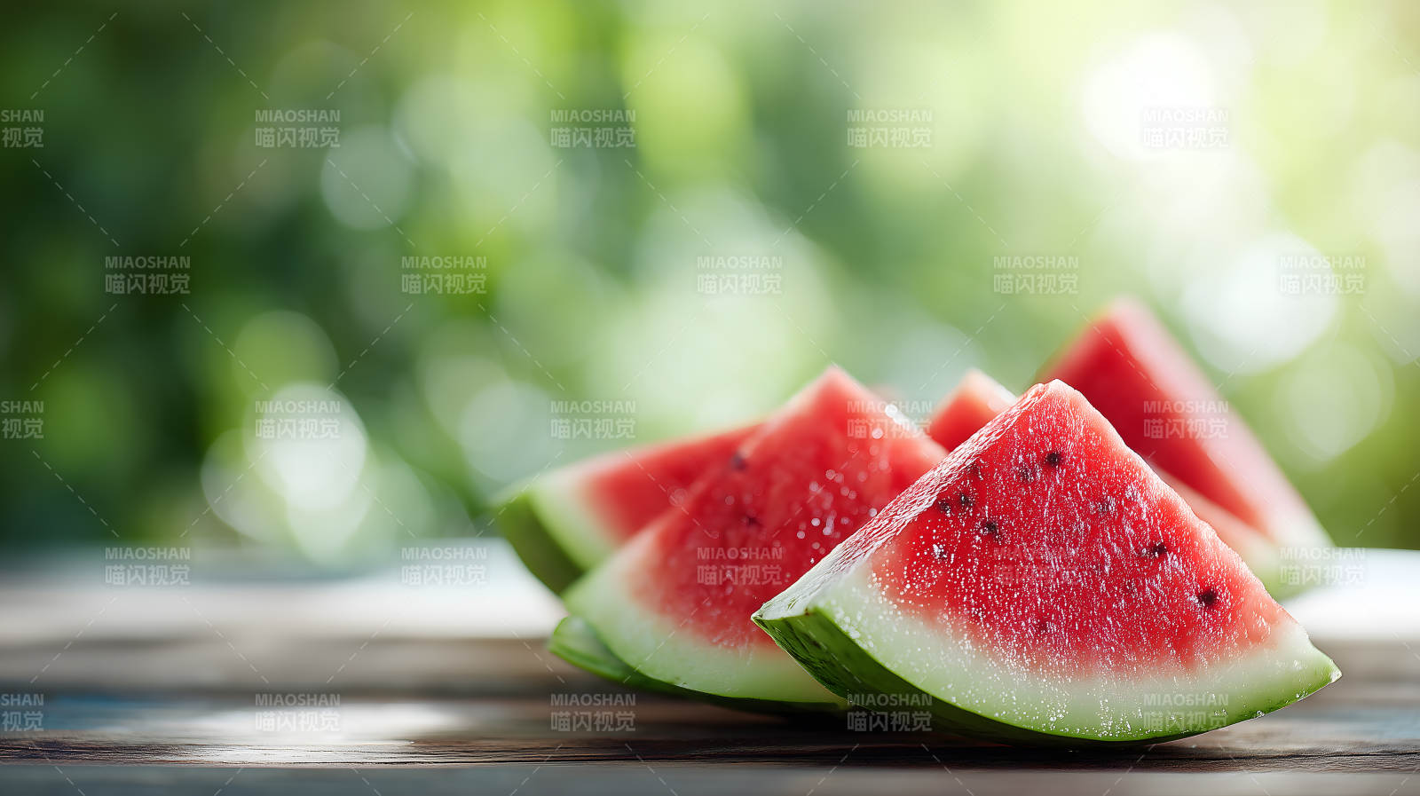 清凉夏日西瓜盛宴图片