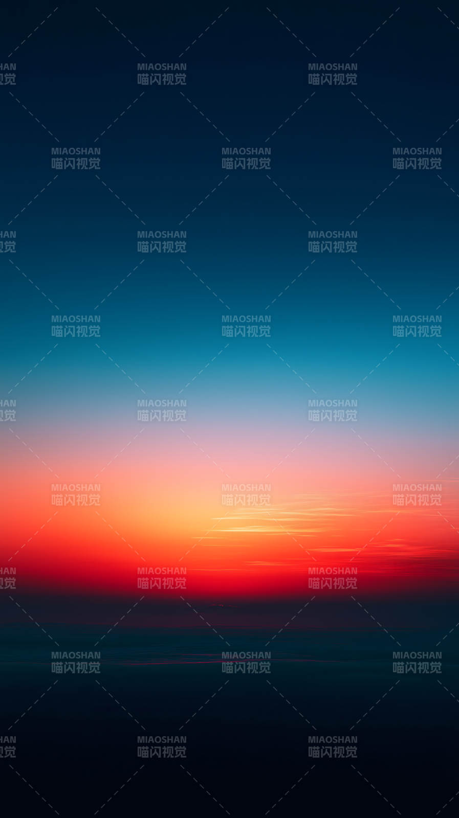 燃烧的落日与深邃夜空图片