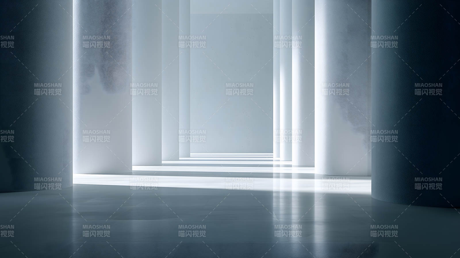 光影交错的现代廊柱图片