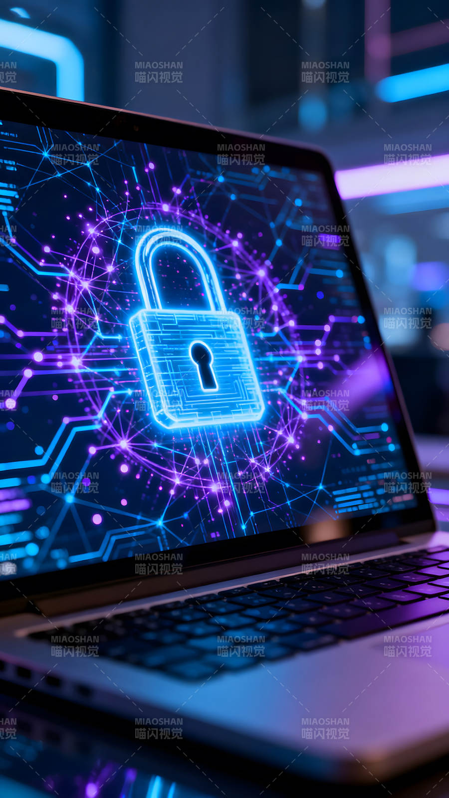 电脑屏幕上的安全锁图标图片