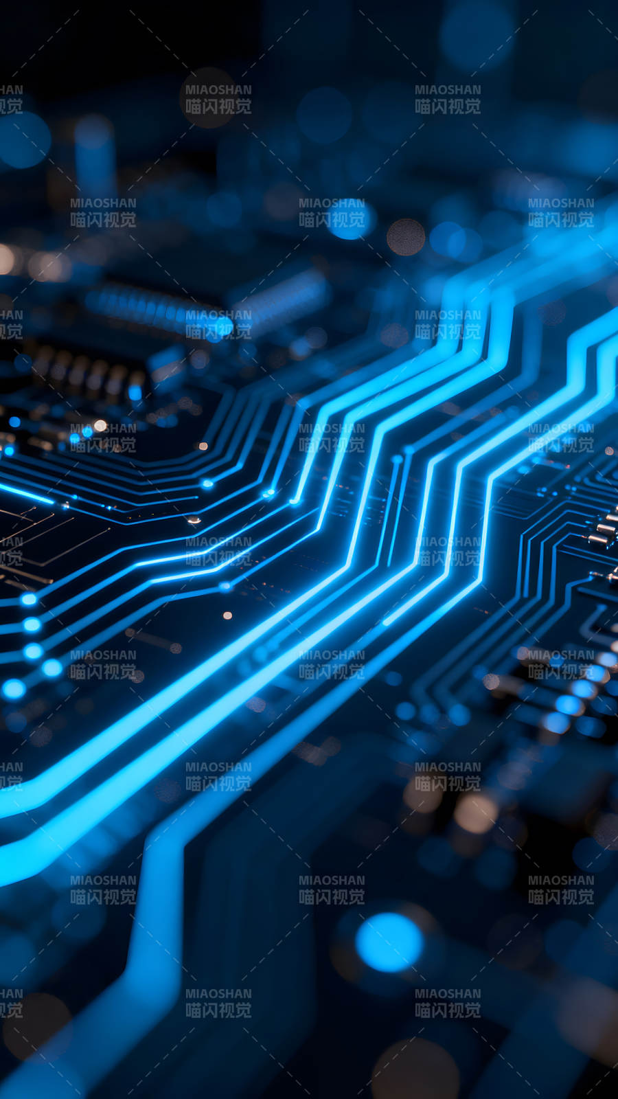 电路板发光蓝线科技感十足图片