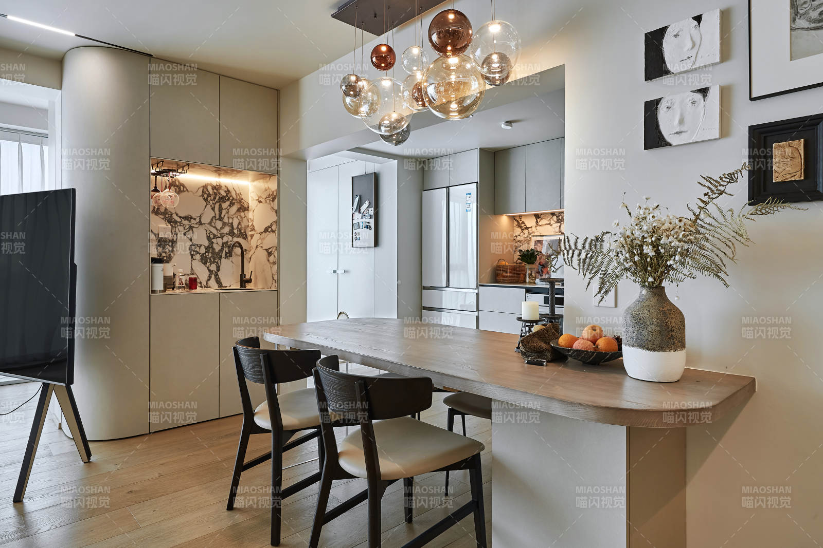 现代简约厨房设计图片