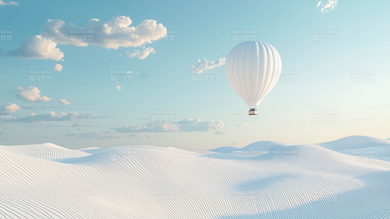白色热气球沙漠之旅图片