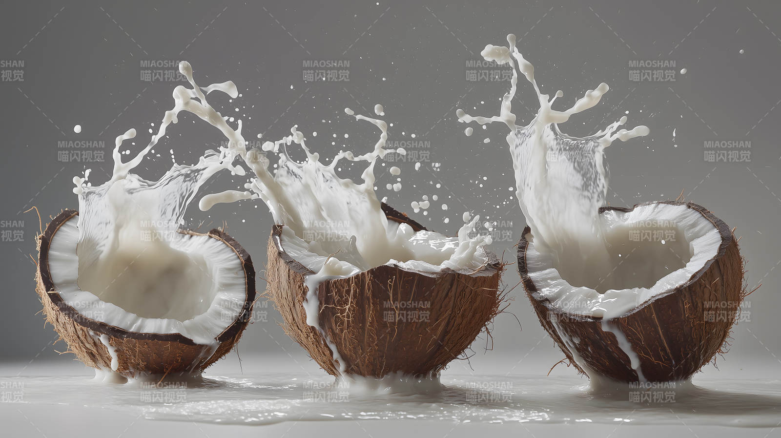 水花四溅的椰香诱惑图片