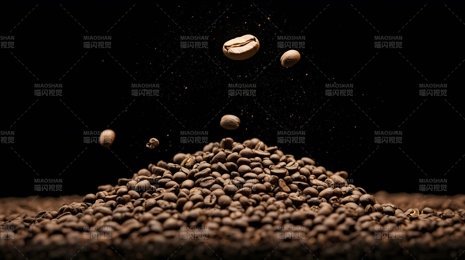 咖啡豆的黑色浪漫图片