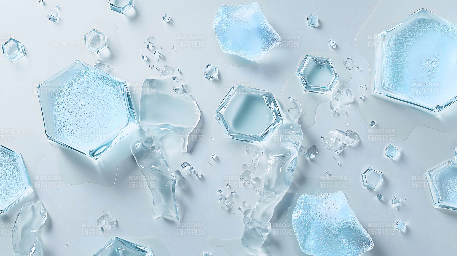 晶莹剔透的冰块图片
