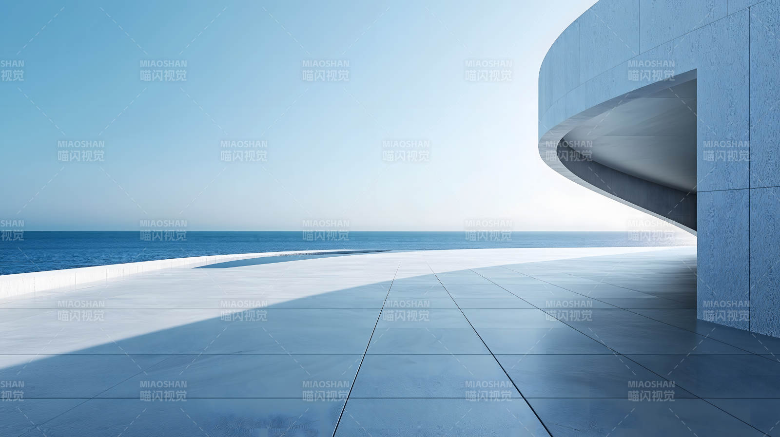 极简白色建筑旁的开阔海景平台图片