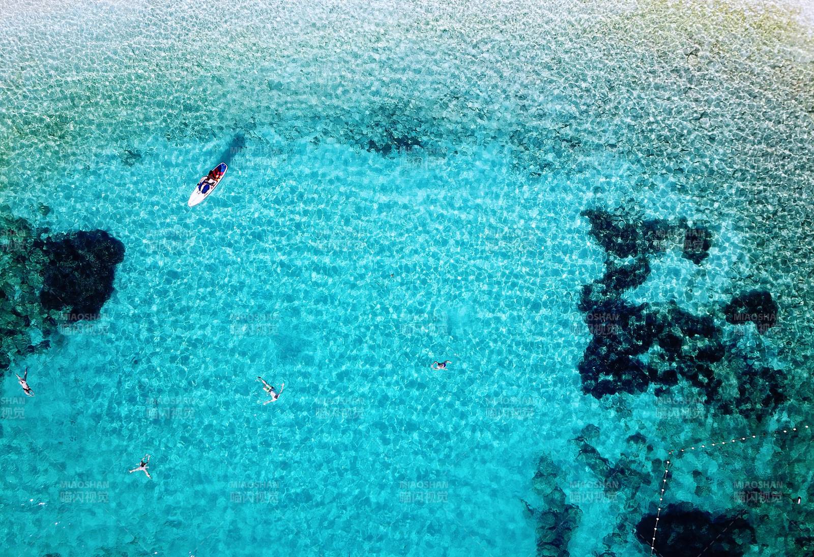 克罗地亚 碧海蓝天 畅游其中图片