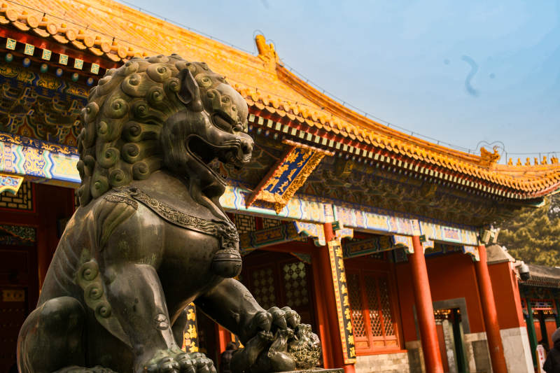 颐和园佛香阁石狮守门图片