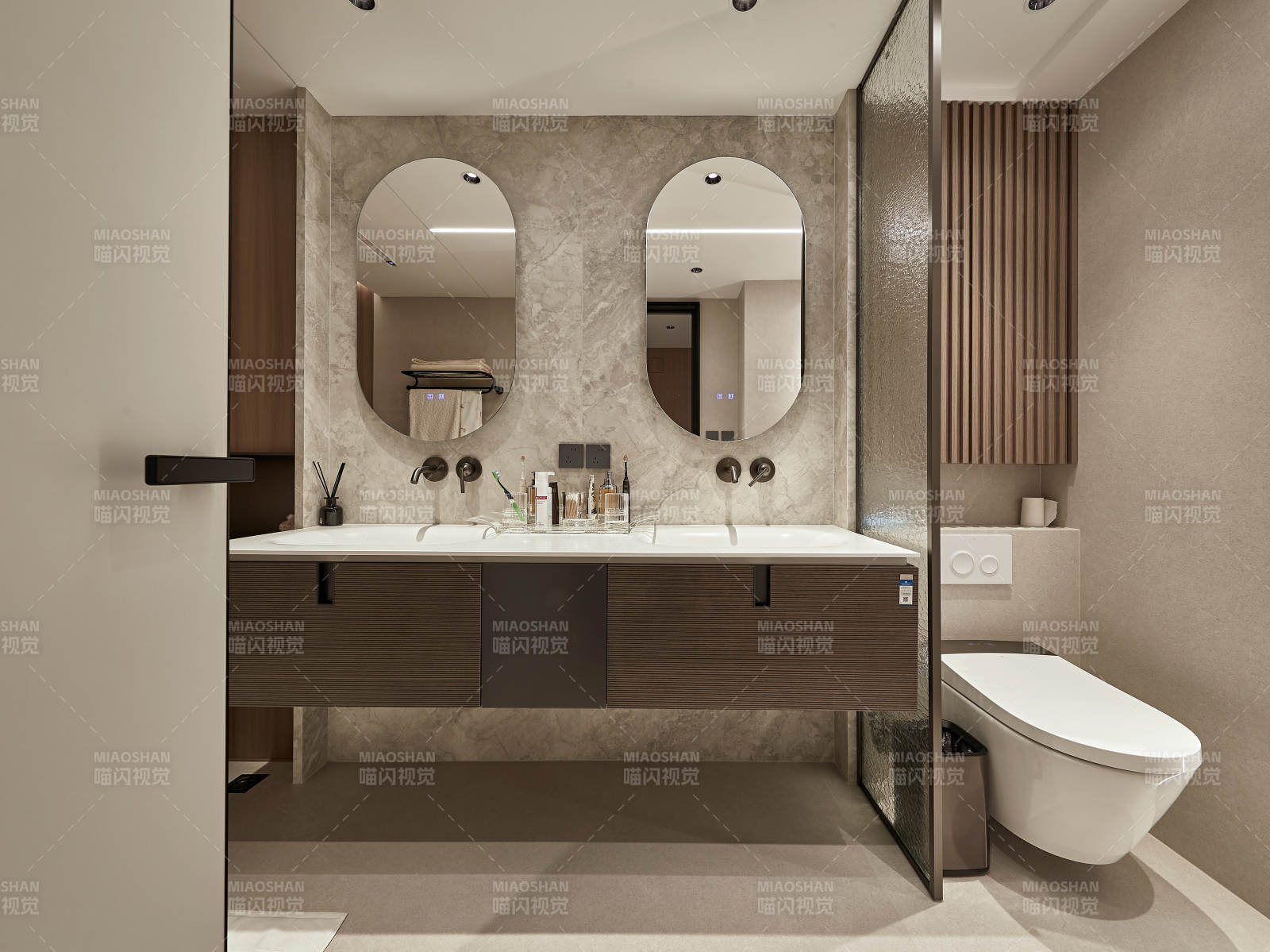 现代简约浴室设计图片