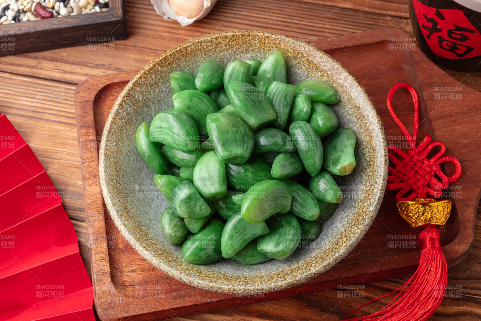 腊八节腊八蒜图片