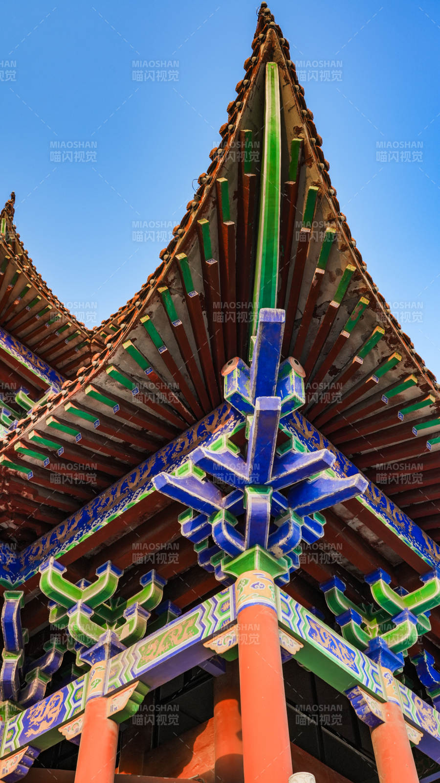 廊坊霸州大悲禅寺古建筑飞檐翘角图片