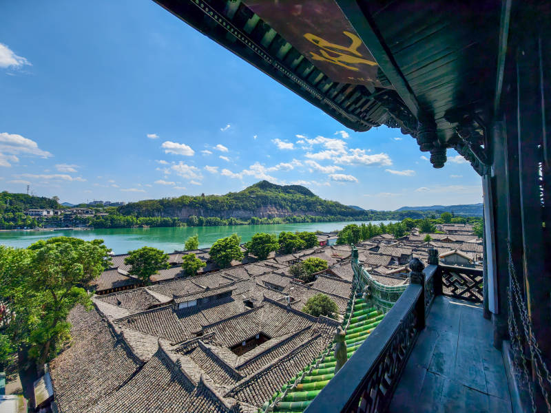 古韵山水画卷图片