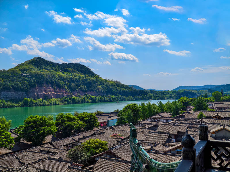 山水古镇风光图片