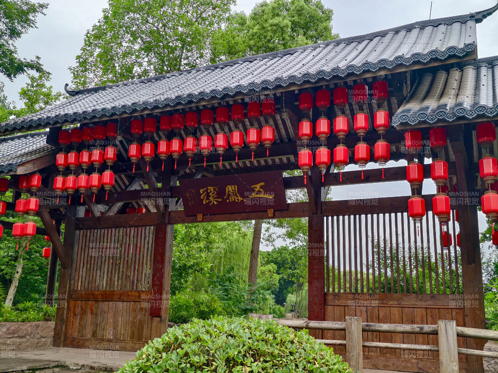 五凤楼前红灯笼图片