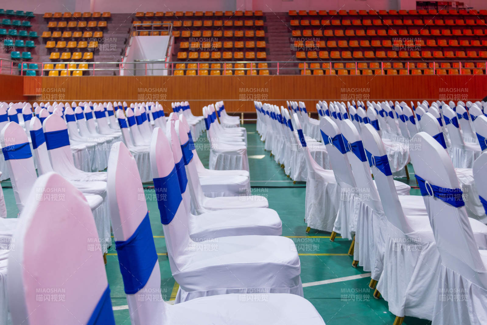 宴会厅布置图片