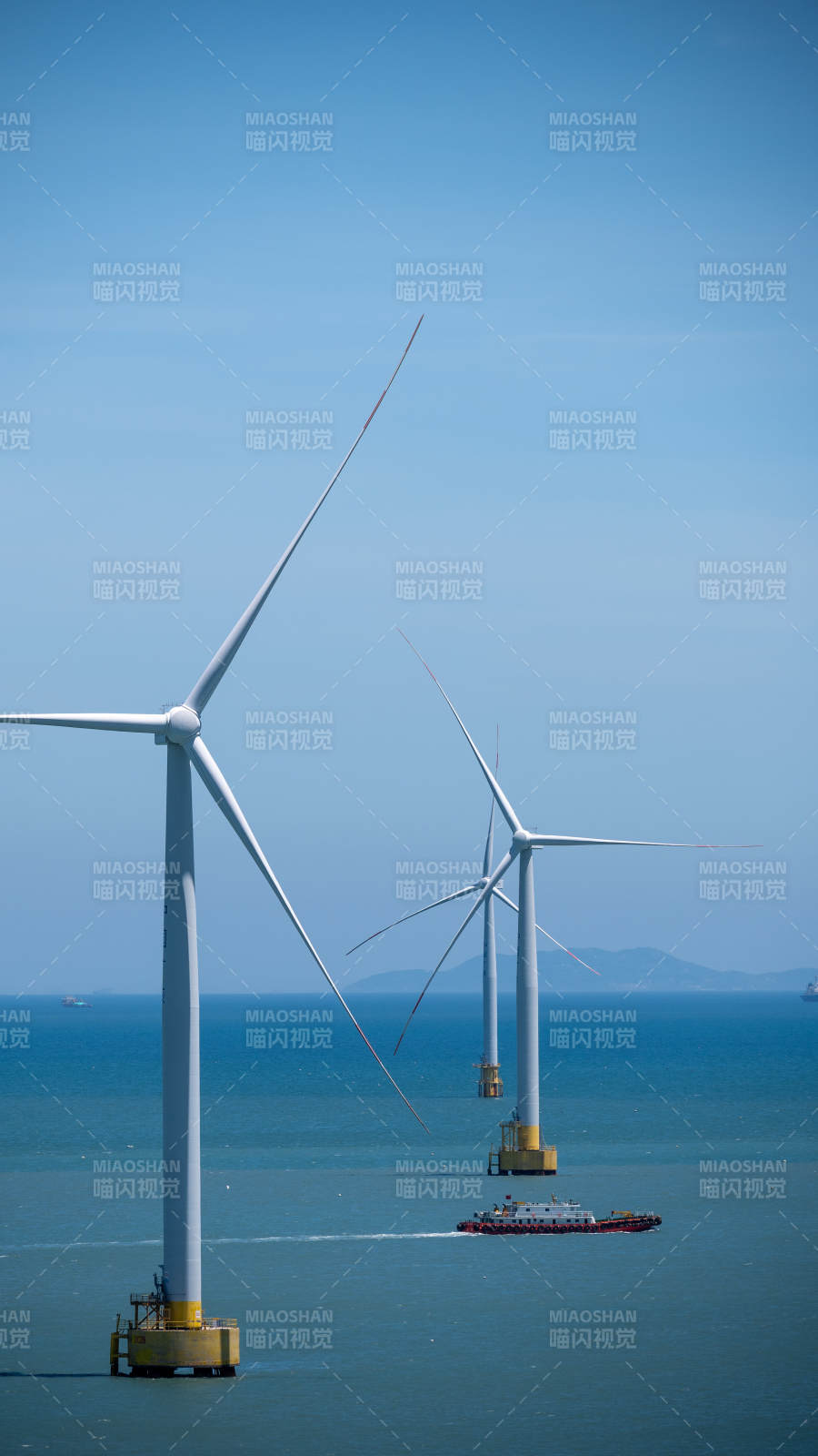 平潭海上风车图片
