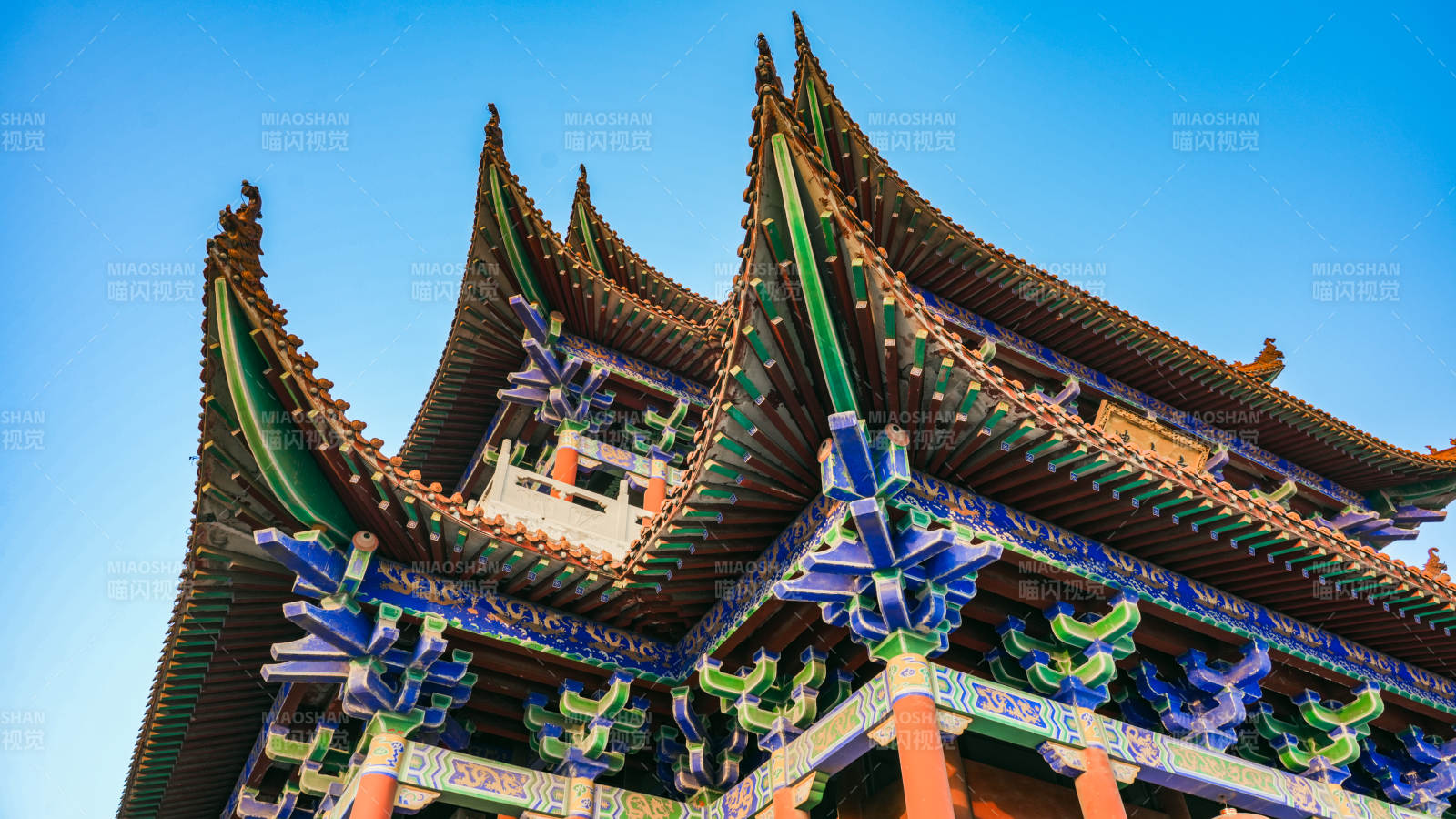 廊坊霸州大悲禅寺古建筑飞檐翘角图片