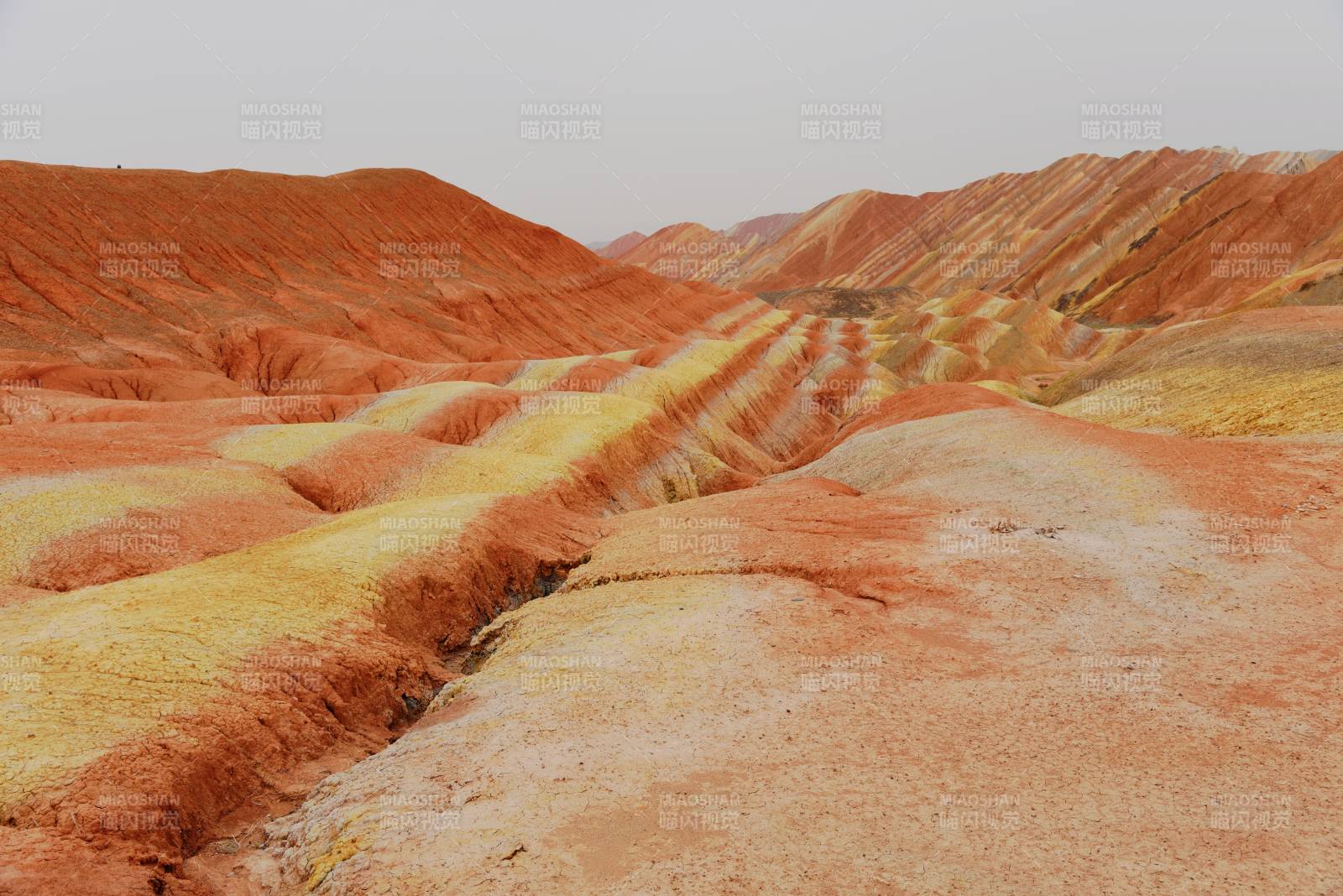 甘肃张掖七彩丹霞地貌图片
