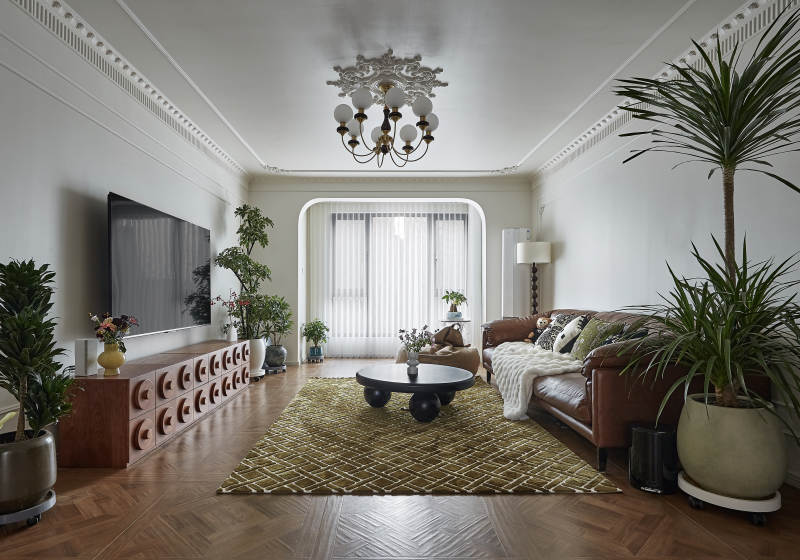 现代客厅绿植装饰图片