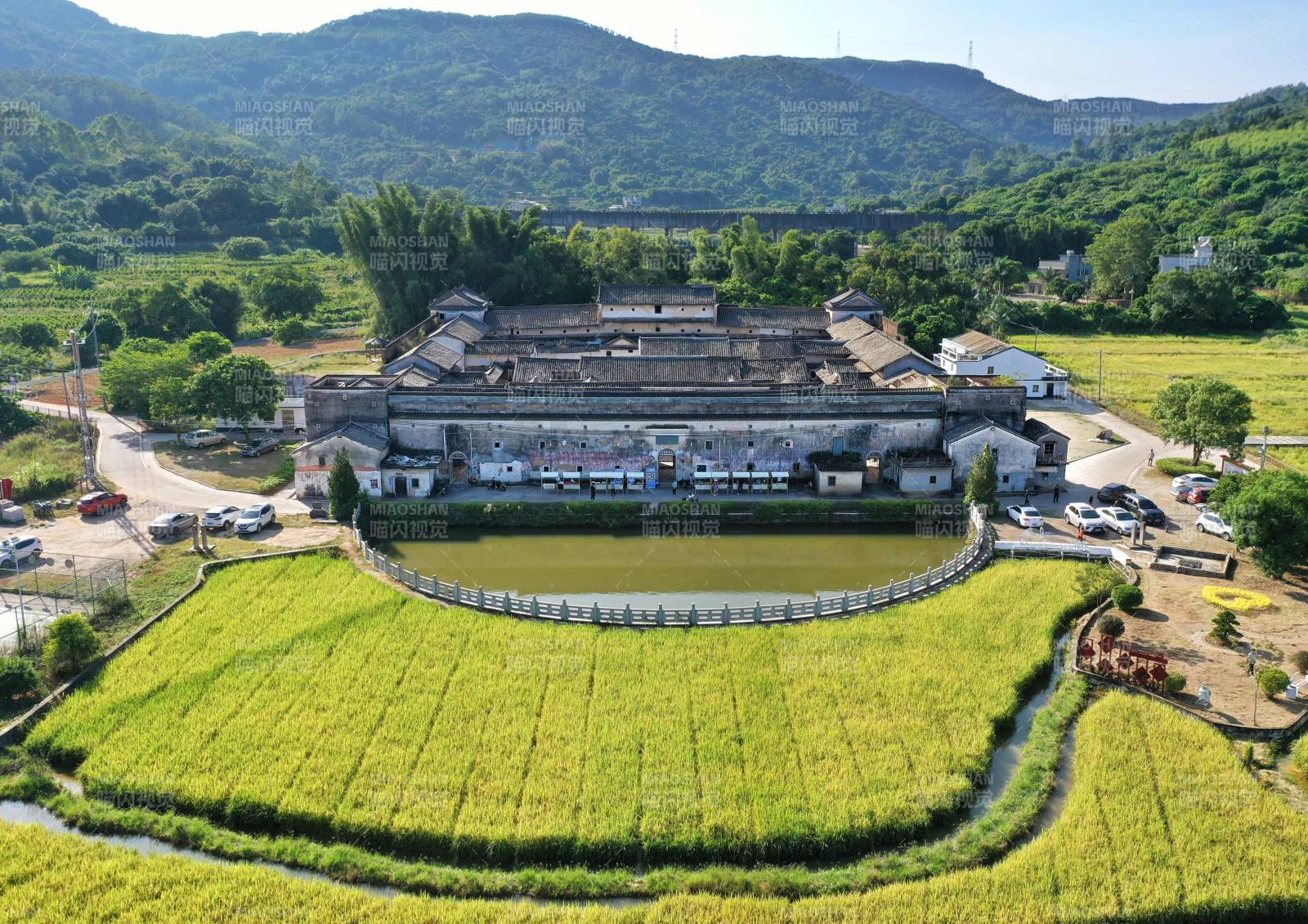 田园古寨风光图片