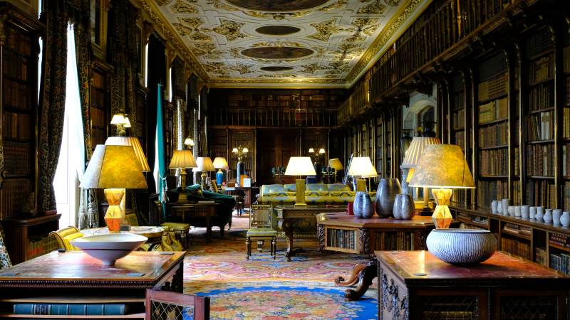 英式古典图书馆内景图片