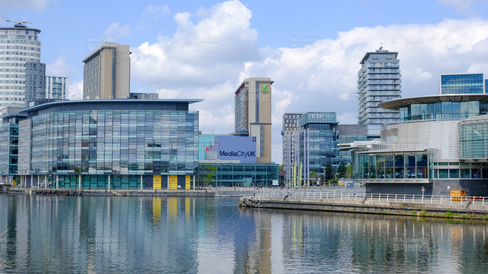 英国曼彻斯特BBC总部图片
