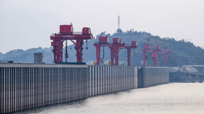 三峡大坝灯光图片