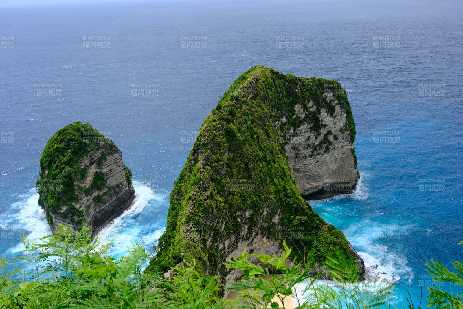 碧海绿岛奇景 精灵坠崖图片