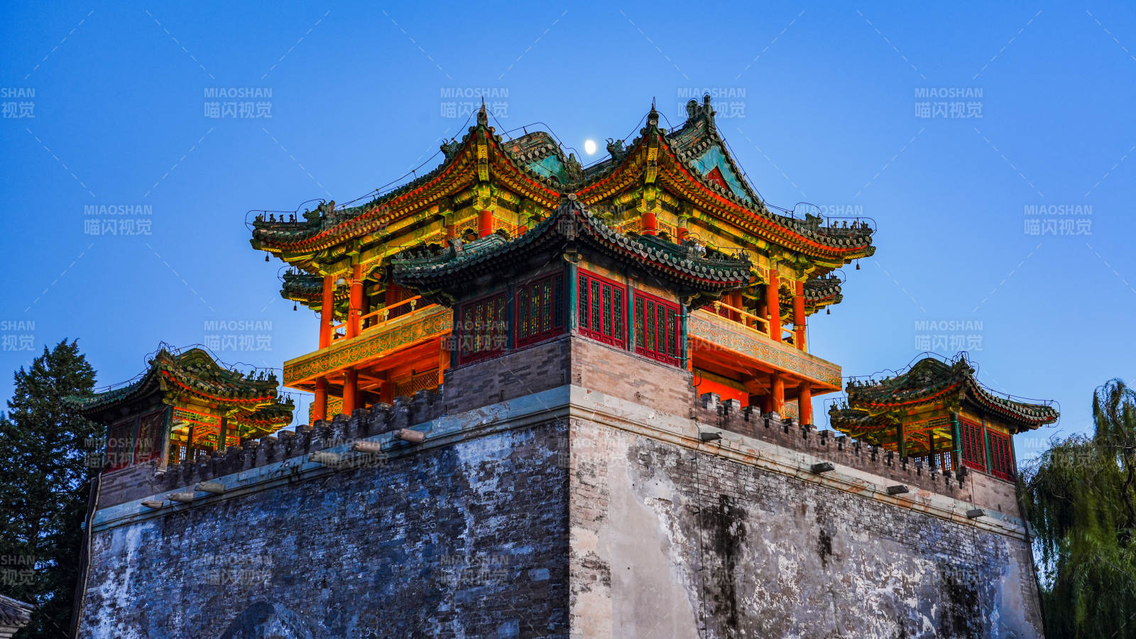 颐和园文昌阁映月夜景图片