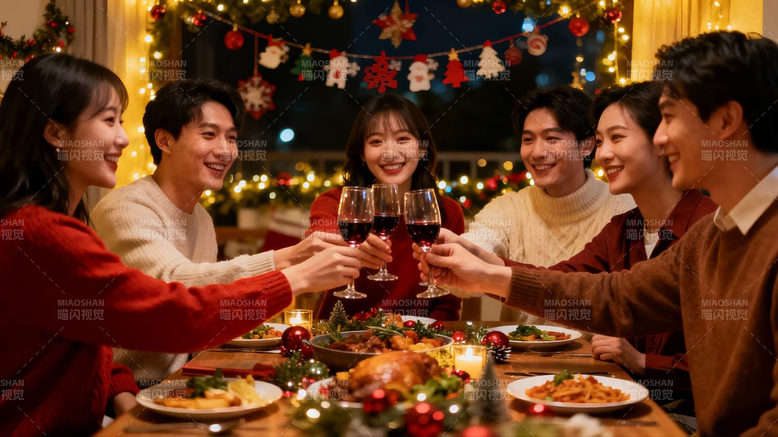 圣诞聚餐欢庆时刻图片