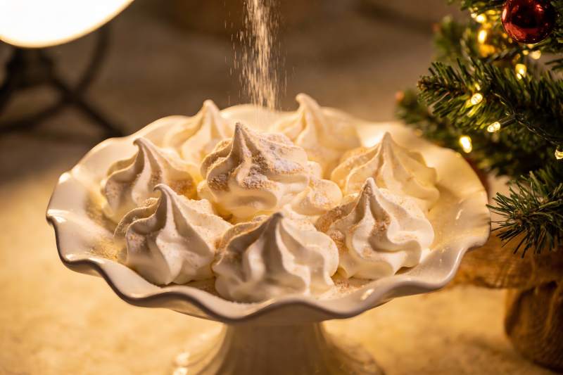 圣诞甜点撒糖粉图片