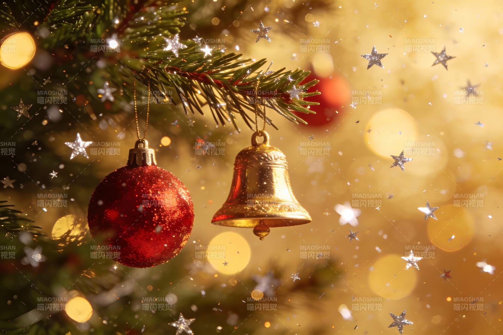 圣诞树挂饰金色铃铛红色球图片