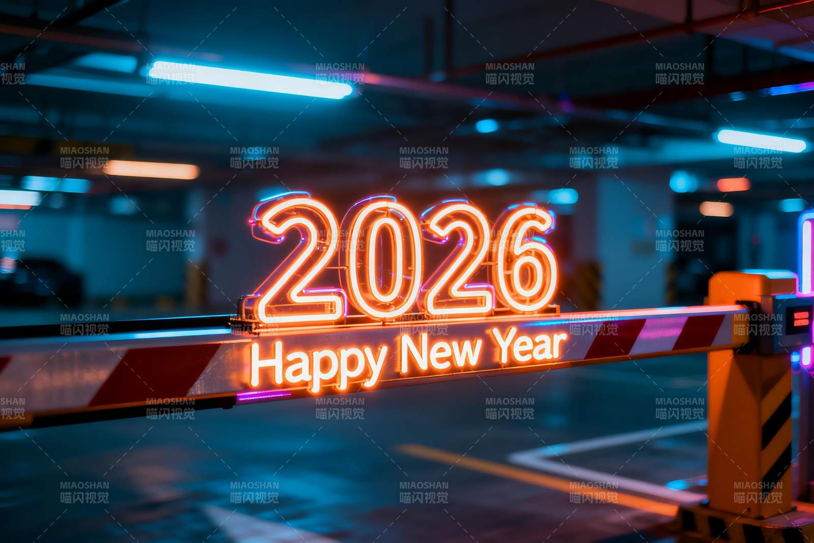 停车场新年霓虹灯装饰图片