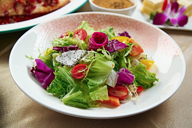 精美凉菜果味拌时蔬图片