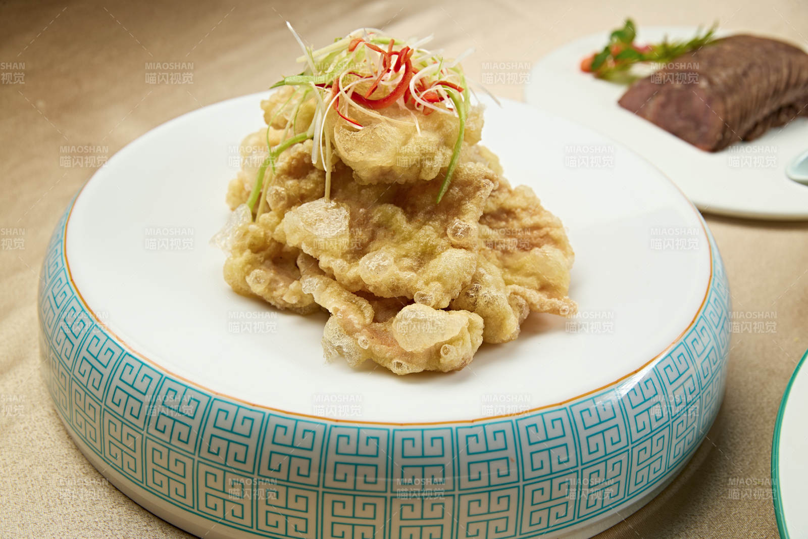 经典东北美食干炸锅包肉图片