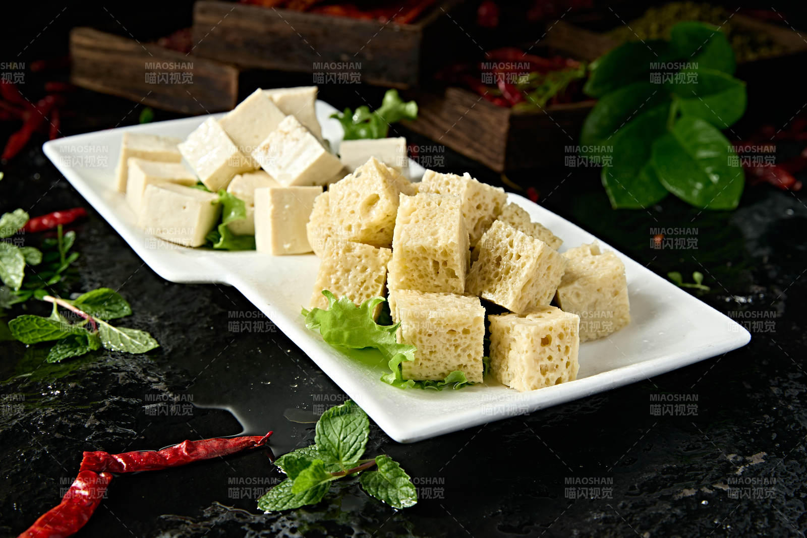 火锅食材鲜豆腐冻豆腐切片拼盘图片