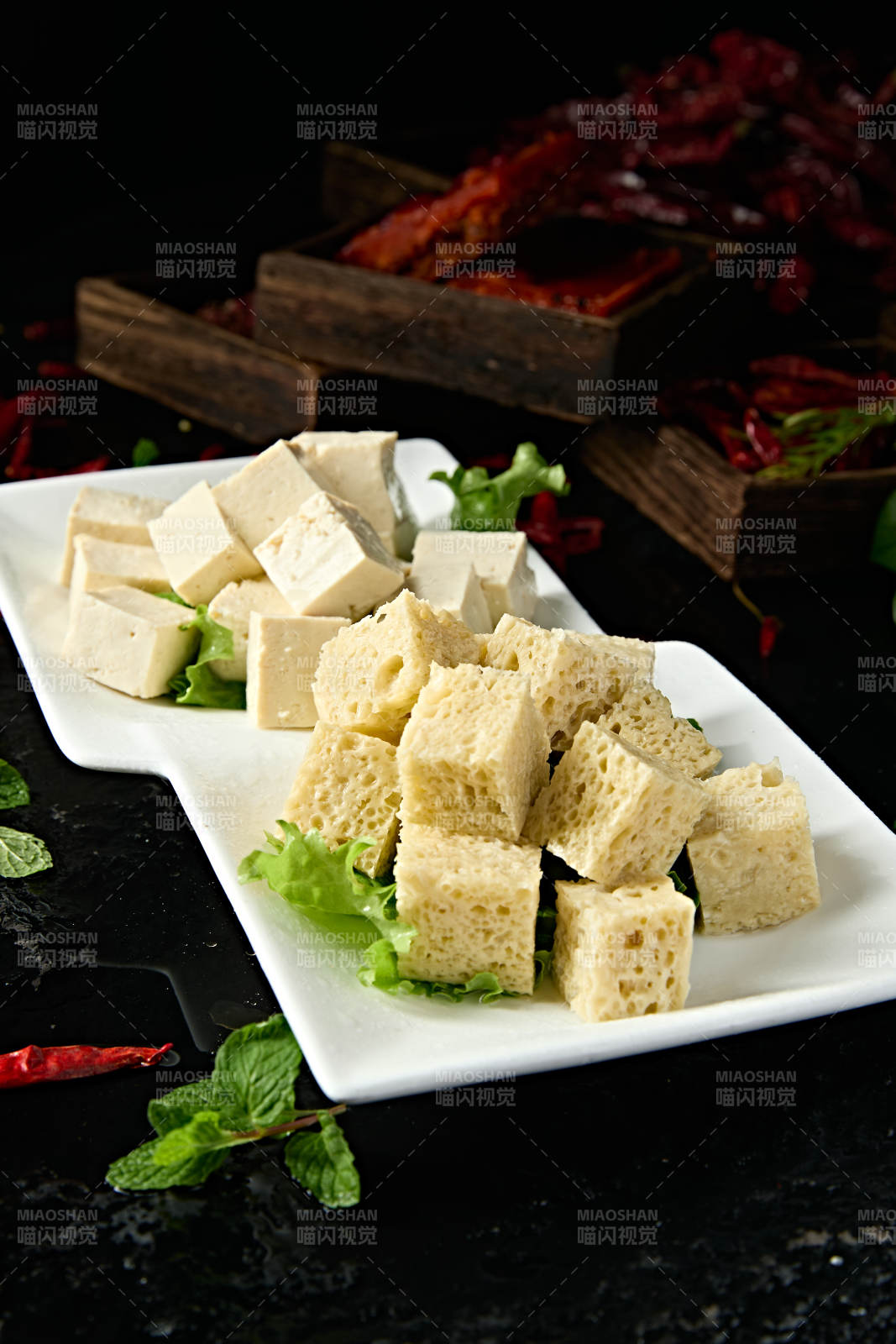 火锅食材鲜豆腐冻豆腐切片拼盘图片