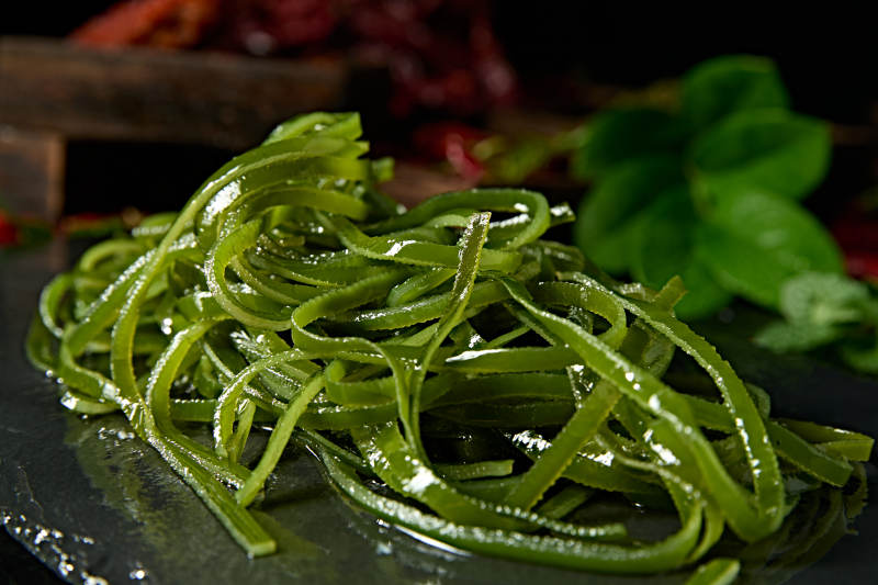 火锅食材美味盐水海带丝图片