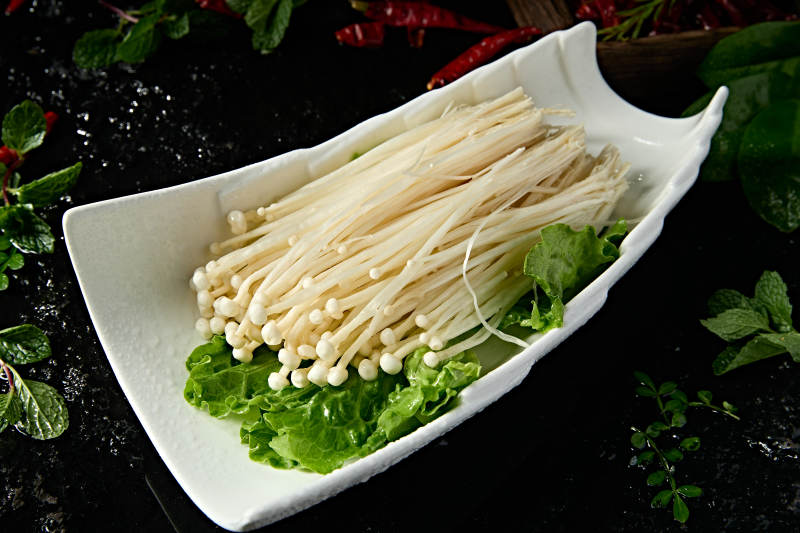 火锅食材新鲜食用菌金针菇图片