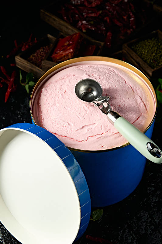 桶装餐饮饭点使用冰淇淋图片