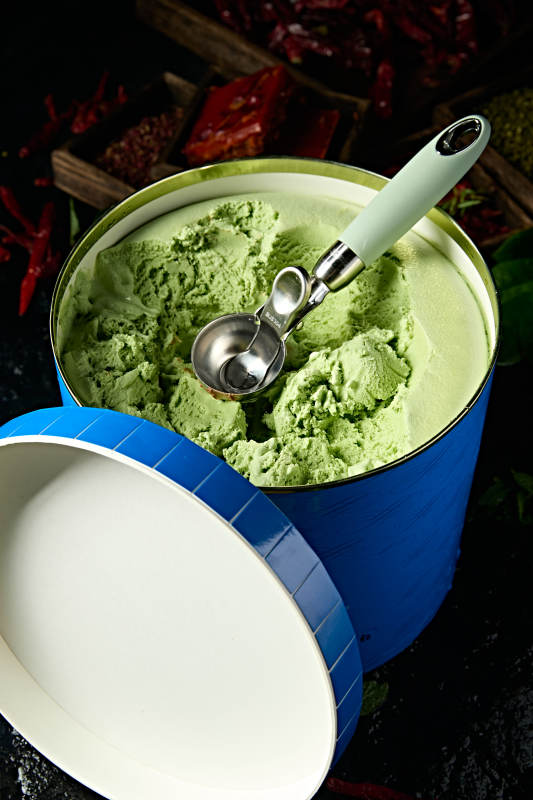 桶装餐饮饭点使用冰淇淋图片