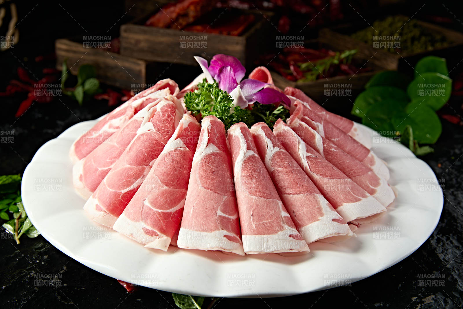 内蒙草原羔羊肉卷切片图片