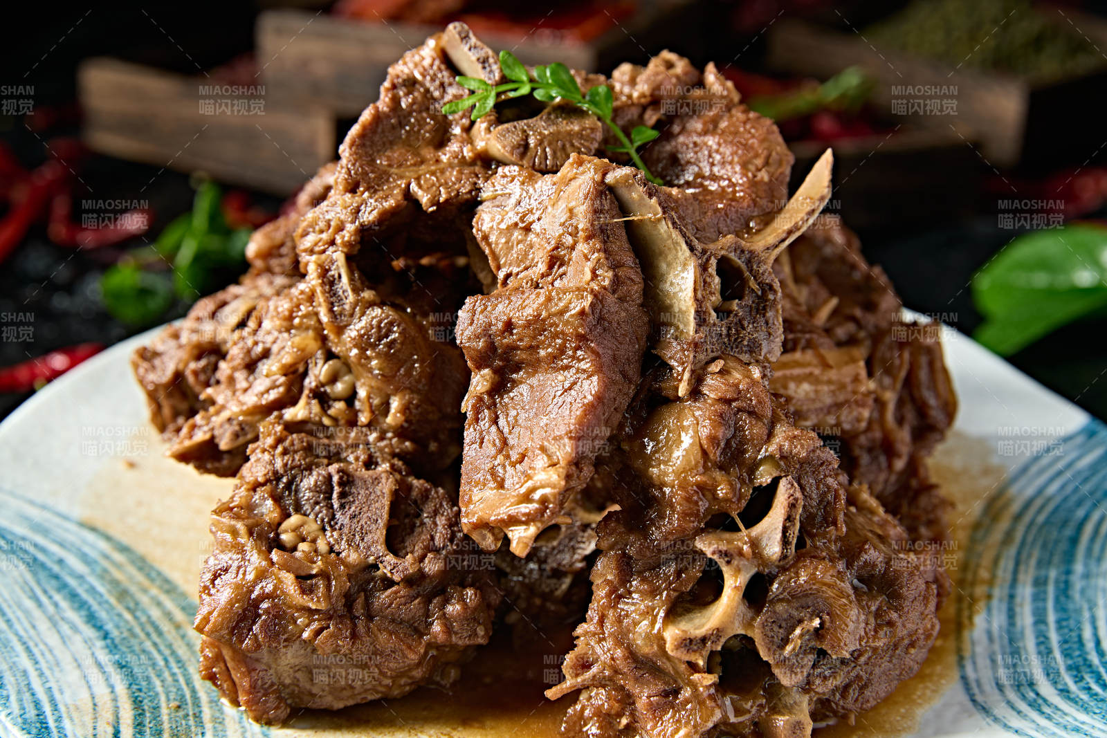 草原美食黄焖羊蝎子图片